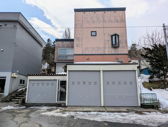 5LDK Detached House for Sale in Otaru, Hokkaido - 5.8M Yen - Thumbnail 3