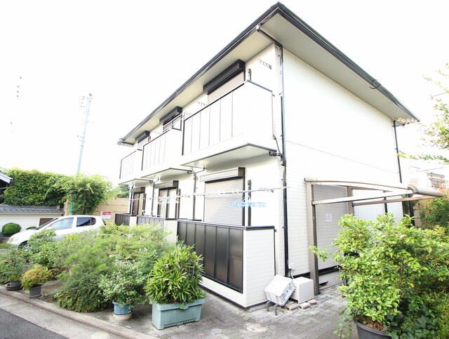 1K Apartment for Rent in Sakai Higashi-ku, Osaka | 27.08 sqm - Thumbnail 3