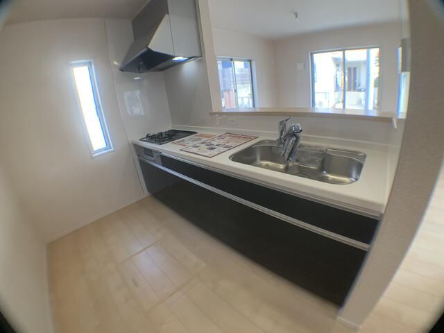 4LDK House for Sale in Atsugi, Kanagawa | 2014 Build - Thumbnail 2