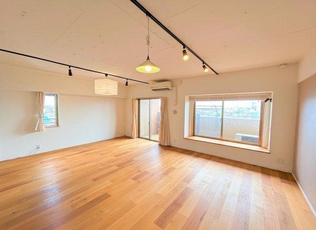2LDK Apartment for Sale in Kawaguchi, Saitama - 84.57m² - Thumbnail 4