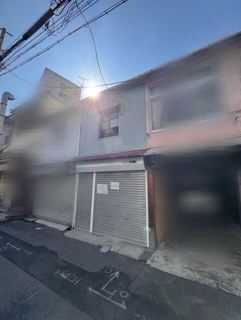 1948 Terrace House for Sale in Osaka's Nishinari Ward - Thumbnail 4