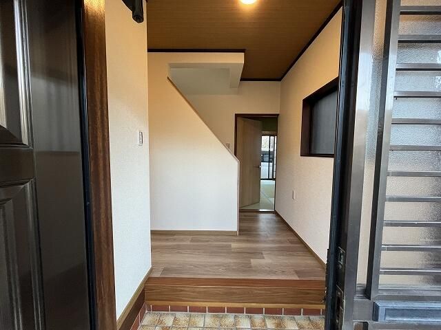 Renovated 4LDK House in Inashiki, Ibaraki - 77m² - Thumbnail 4
