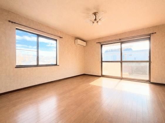 4LDK Detached House with Large Garden for Sale in Yokohama - Thumbnail 4
