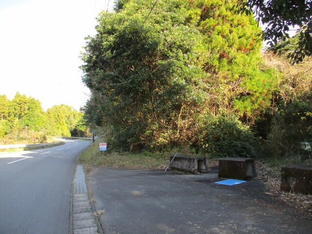 Land for Sale in Ijūin, Hioki City, Kagoshima - 689 sqm - Thumbnail 2