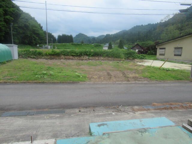 Vacant Villa Land for Sale in Hirakawa, Aomori with Onsen Access - Thumbnail 3