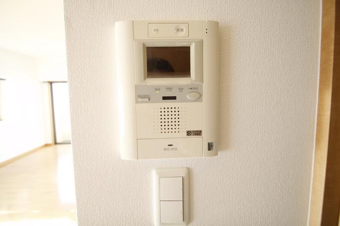 2LDK Apartment for Sale in Kanzaki, Saga - Investment Property - Thumbnail 3