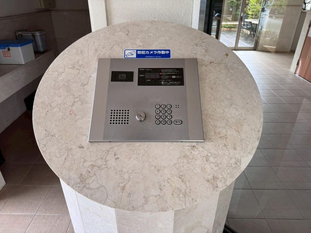 2LDK Apartment for Sale in Kanzaki, Saga - Investment Property - Thumbnail 4