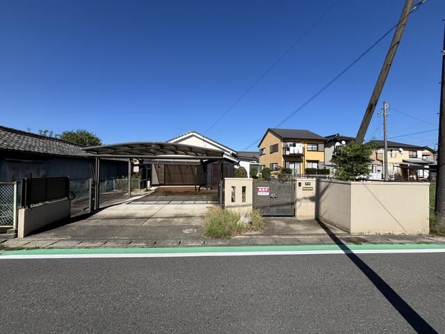 116.5 Tsubo Land with 3DK House for Sale in Iwakura, Aichi - Thumbnail 2