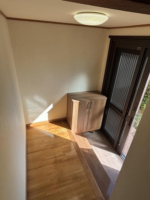 116.5 Tsubo Land with 3DK House for Sale in Iwakura, Aichi - Thumbnail 3