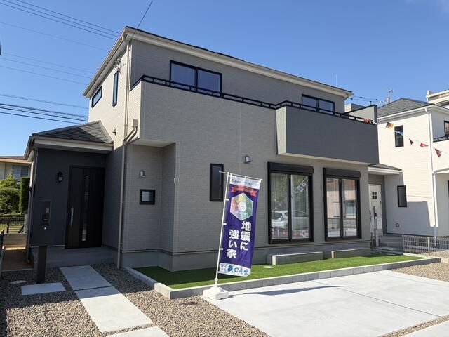 Newly Built 4LDK House in Niihama, Ehime - 102.68 sqm - Thumbnail 2