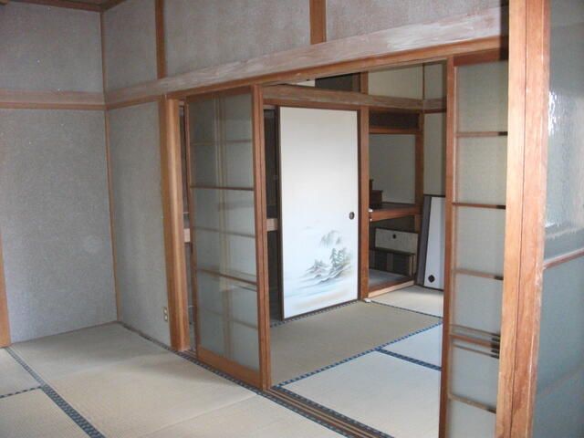 5DK Wooden House for Sale in Saiki, Oita - Near Saeki Station - Thumbnail 4