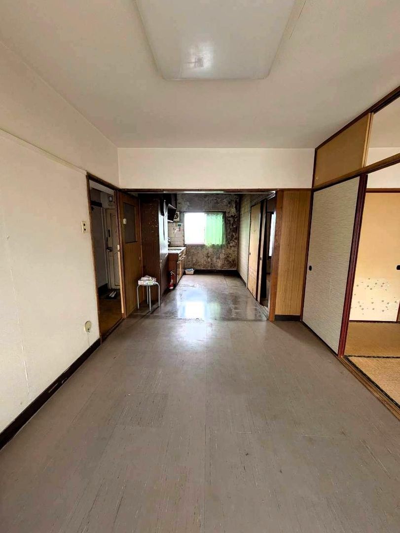 3LDK Apartment for Sale in Chofu, Tokyo - 55.04 sqm - Thumbnail 4