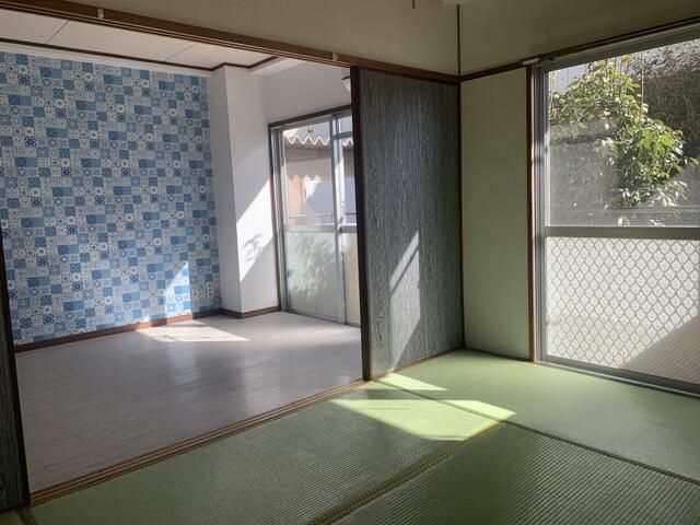 Renovated 2DK Apartment for Sale in Quiet Gifu Neighborhood - Thumbnail 3