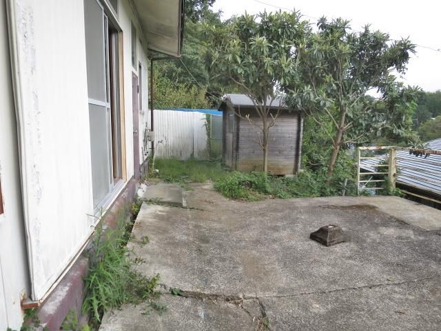 1972 2LDK House on 292sqm Land in Izu City, Shizuoka - Thumbnail 4