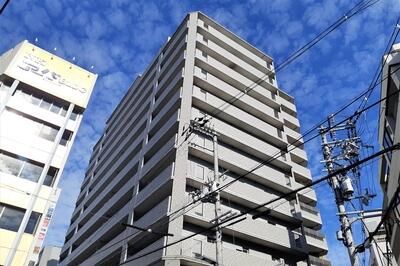 Renovated 3DK Apartment for Sale in Sakai, Osaka - Near Sakaihigashi Station - Image 1
