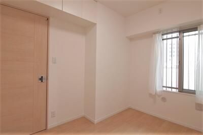 Renovated 3DK Apartment for Sale in Sakai, Osaka - Near Sakaihigashi Station - Thumbnail 3