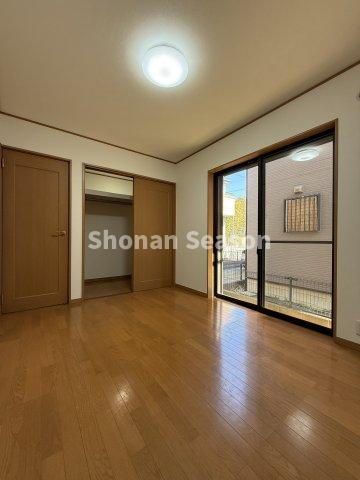 4LDK Family House in Hiratsuka with 2026 Renovations | 100.84 sqm - Thumbnail 4