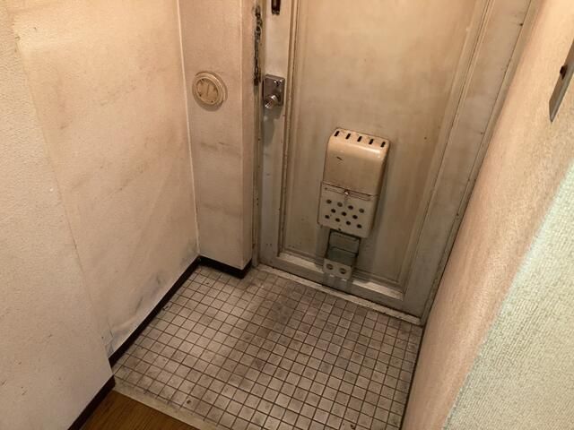 1LDK Apartment for Sale in Sangenjaya, Setagaya, Tokyo - Thumbnail 2