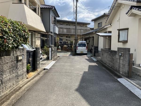 4LDK Detached House for Sale in Matsuyama City, Ehime - Thumbnail 2