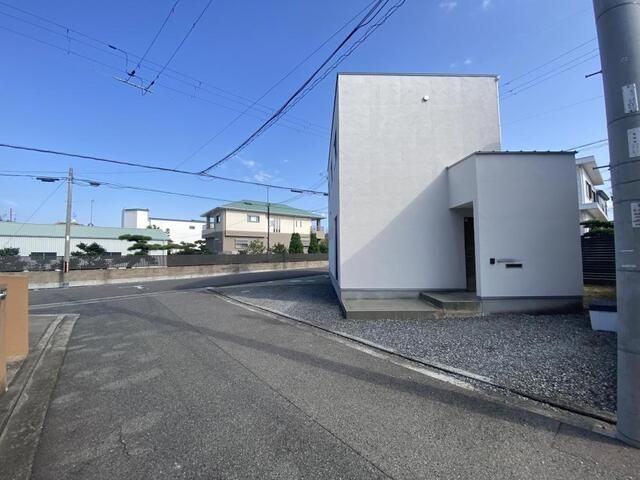 Sea View House for Sale in Hannan City, Osaka - 2SLDK - Thumbnail 2
