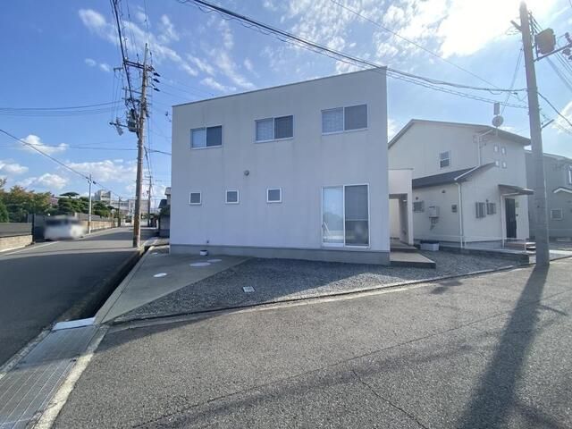 Sea View House for Sale in Hannan City, Osaka - 2SLDK - Thumbnail 3
