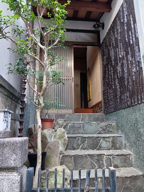 4LDK House for Sale in Tezukayama, Abeno Ward, Osaka - Thumbnail 2