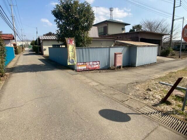 5DK Used House on 494m2 Lot in Chikusei, Ibaraki - Thumbnail 2