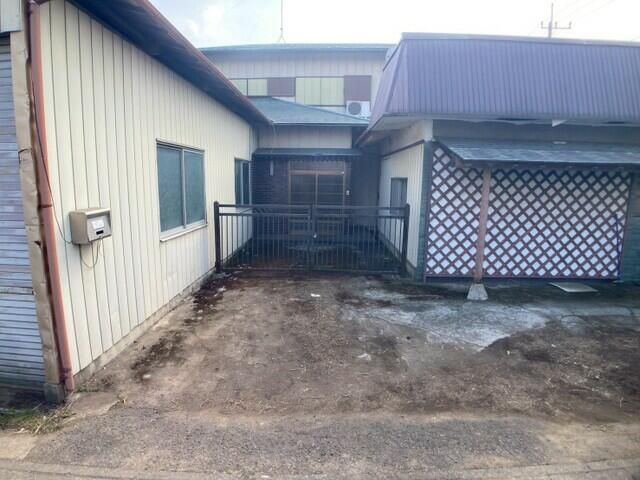 5DK Used House on 494m2 Lot in Chikusei, Ibaraki - Thumbnail 3