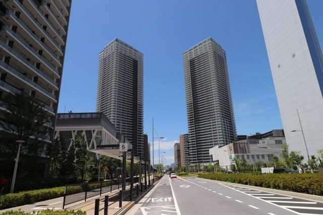 New 3LDK Condo in Harumi Flag Park Village T Tower, Tokyo - Thumbnail 3
