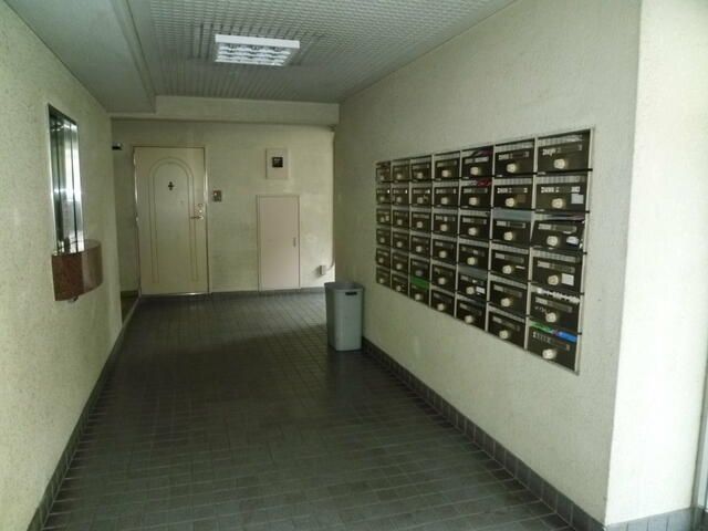 1K Apartment for Sale in Kami-Shakujii, Nerima, Tokyo - Thumbnail 3