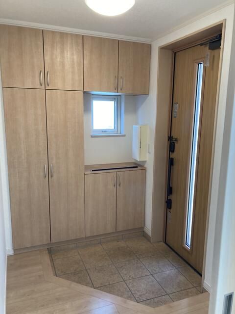 4SLDK Modern House for Sale in Tomakomai, Hokkaido - Thumbnail 3