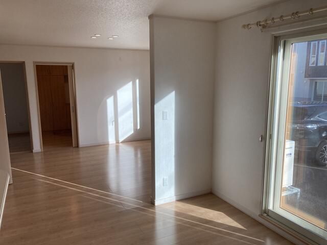 4SLDK Modern House for Sale in Tomakomai, Hokkaido - Thumbnail 4