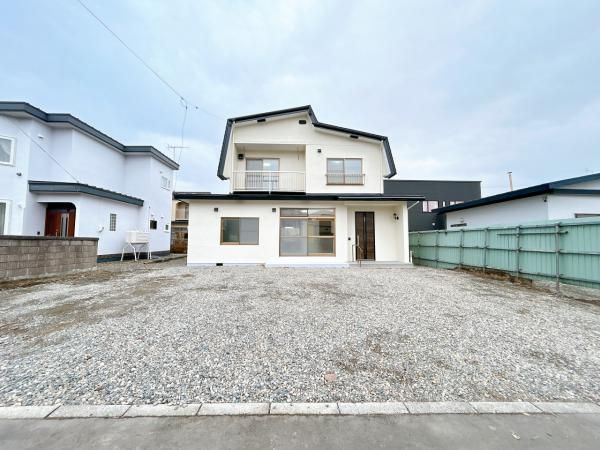 Renovated 4LDK House for Sale in Obihiro, Hokkaido - Thumbnail 3