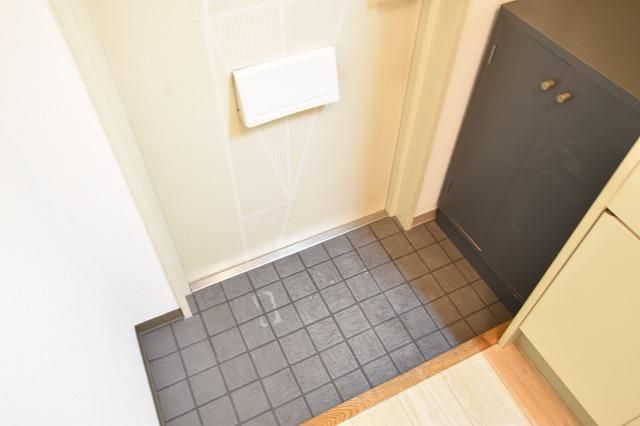 1K Apartment for Rent in Suita, Osaka - 27,000 Yen - Thumbnail 2