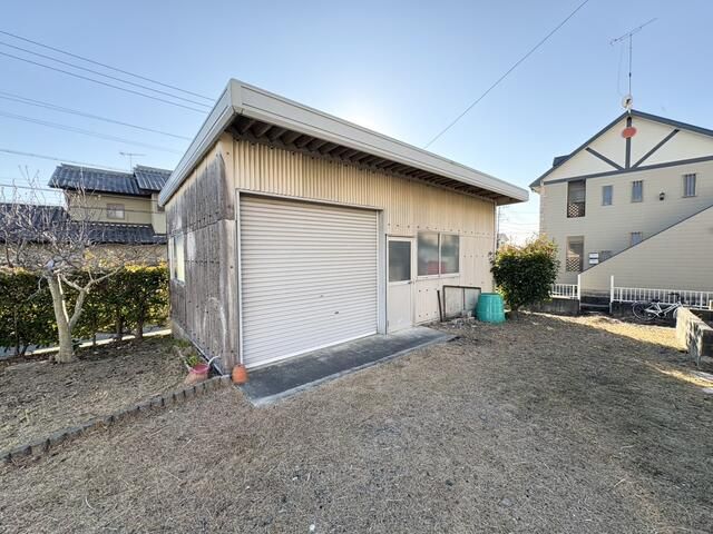 5DK House with 7-Car Parking for Sale in Toyohashi, Aichi - Thumbnail 2
