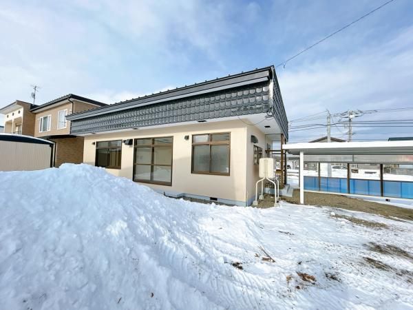 Renovated 2LDK Single-Story House with Parking in Makubetsu, Hokkaido - Thumbnail 2