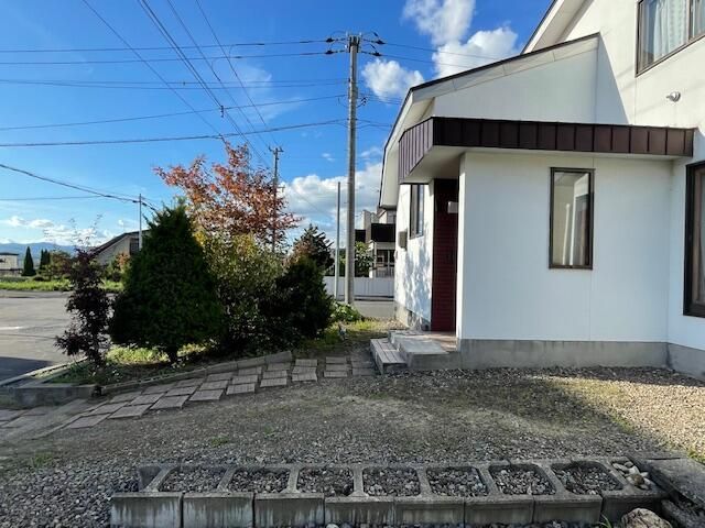 4LDK Corner Lot House in Asahikawa Kaguraoka, Hokkaido - Thumbnail 4