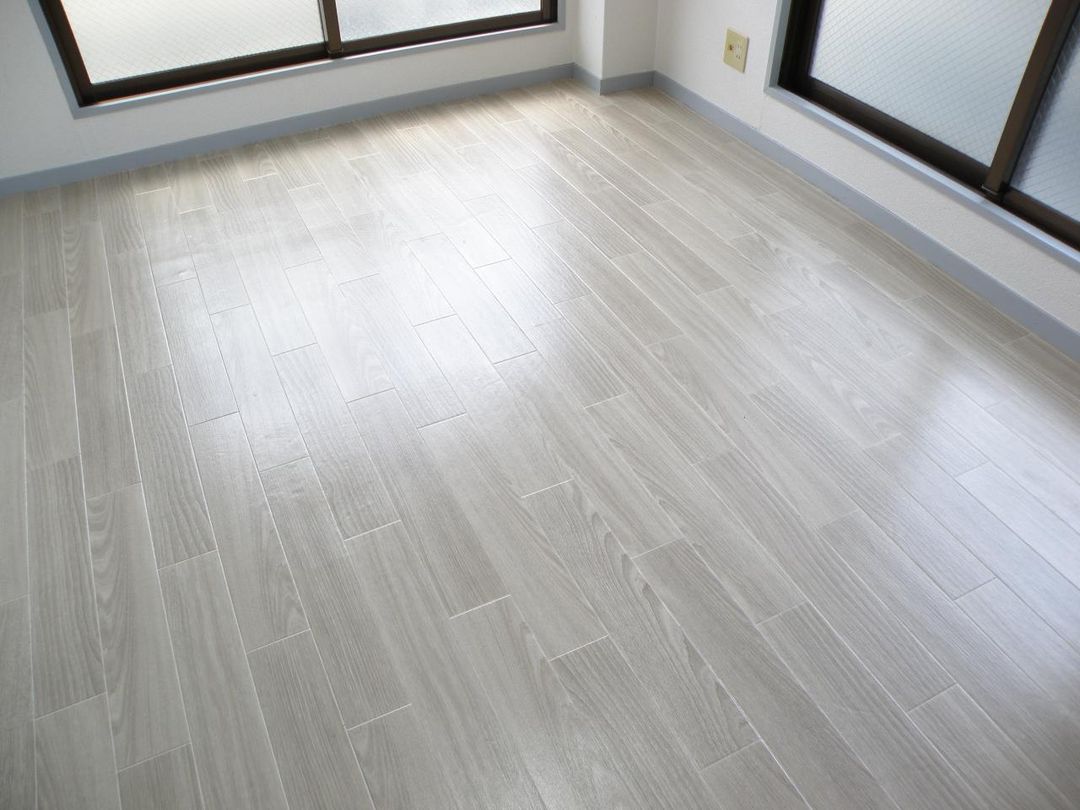 1K Apartment for Rent in Toyonaka, Osaka - Near Shonai Station - Thumbnail 4