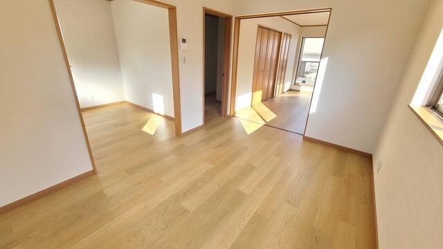 Renovated 4LDK Detached House for Sale in Ichinomiya, Aichi - Thumbnail 3