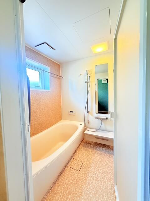 2020-Built 3LDK House in Quiet Sapporo Neighborhood - Thumbnail 4