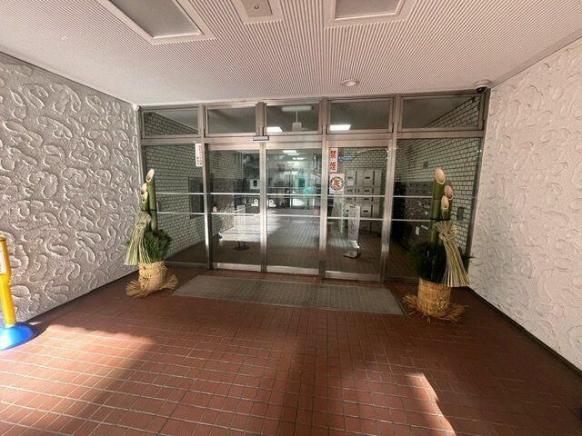 2SLDK Apartment for Sale Near Hachioji Station, Tokyo - Thumbnail 3