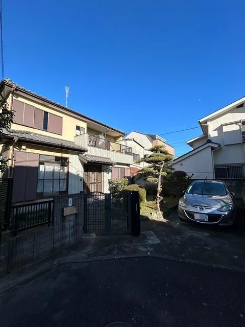 6DK Detached House for Sale in Yokohama's Minami Ward - Thumbnail 2