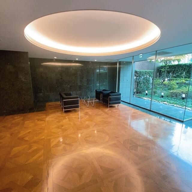 1LDK Apartment for Sale near Shinsaibashi Station, Osaka - Thumbnail 4