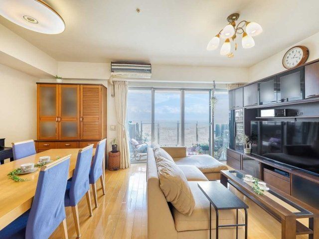 3LDK Apartment for Sale in Urayasu, Chiba - Thumbnail 3