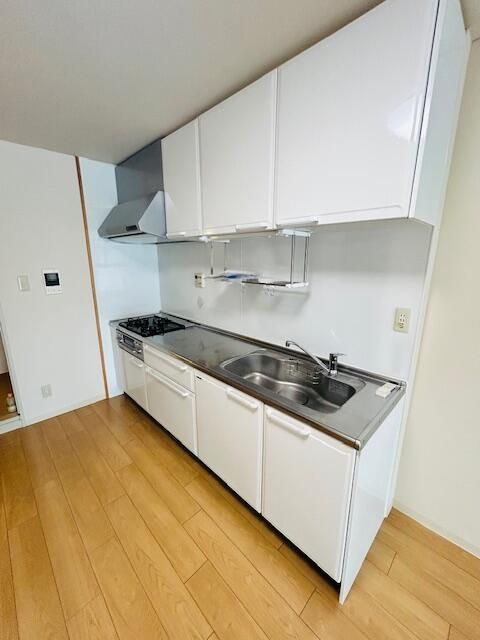2LDK Apartment for Sale in Ogaki City, Gifu - Thumbnail 2