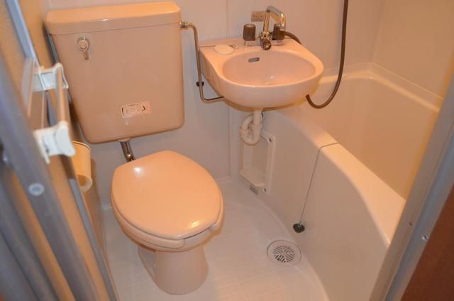 2K Apartment for Rent in Gifu City, Gifu Prefecture - Thumbnail 3