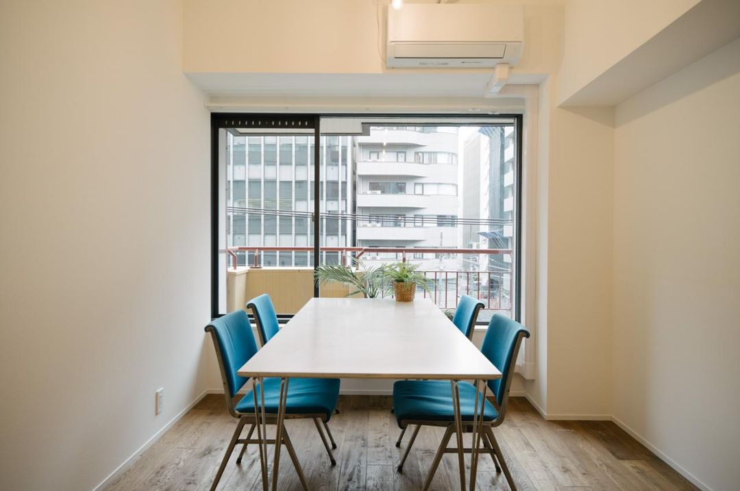 Renovated Studio with Meguro River Cherry Blossom Views in Shinagawa - Thumbnail 4