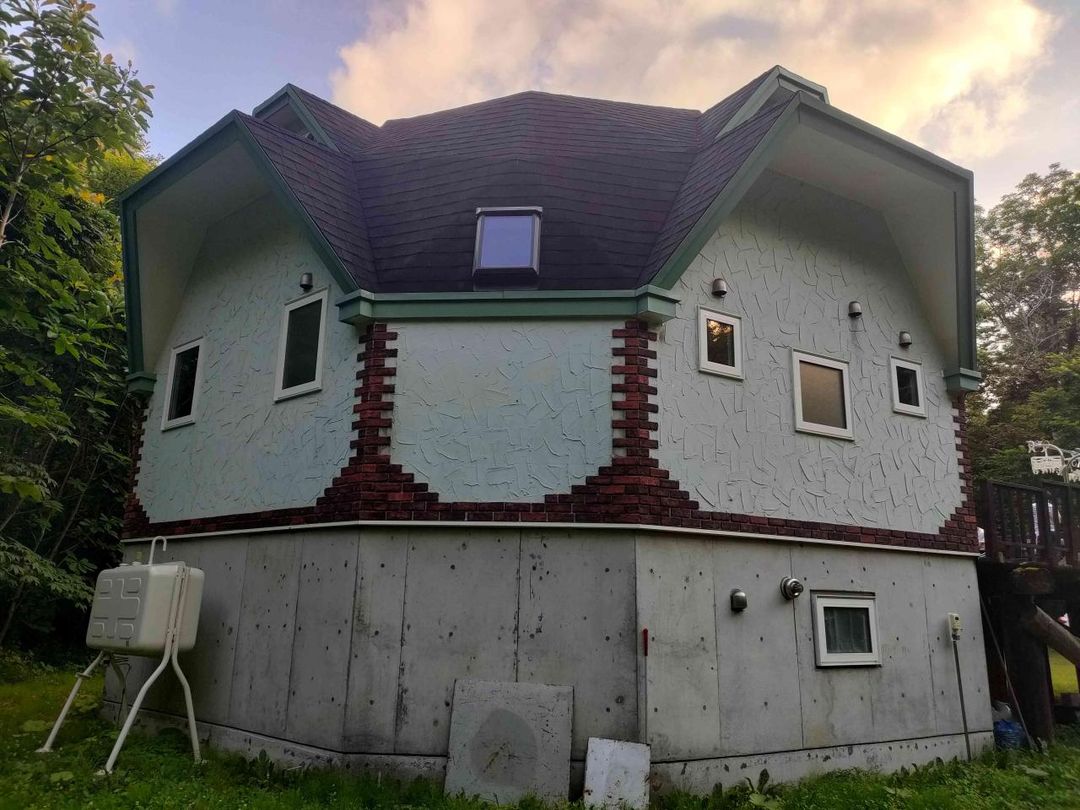 Dome-Ceiling 2LDK House on 1077sqm Land Near Lake Onuma, Hokkaido - Thumbnail 3