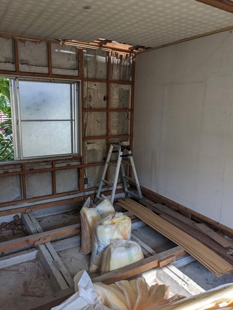 Compact 2-Story Steel House for Sale in Kaizu, Gifu - Thumbnail 2