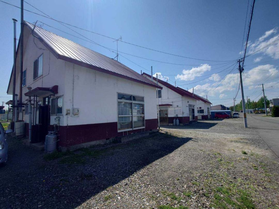3-Building Investment Property for Sale in Kamifurano, Hokkaido - Thumbnail 2